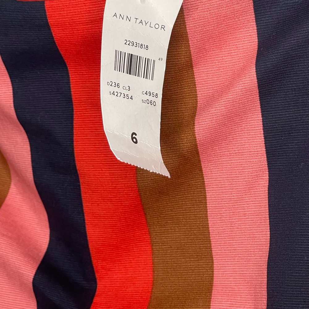Ann Taylor Striped Pencil Skirt - Picture 3 of 3